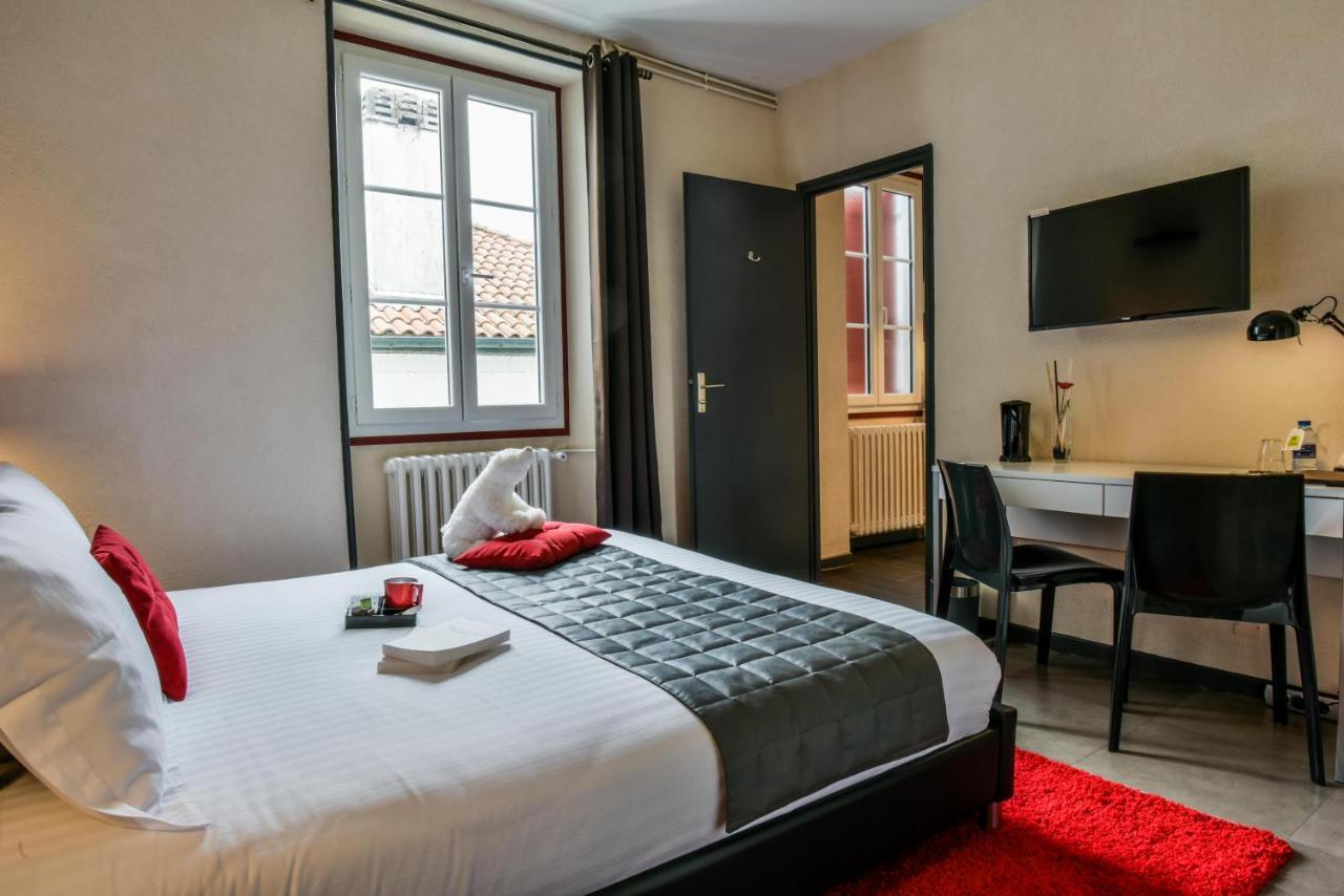 Hotel Auberge L'Estanquet Urt Exteriör bild